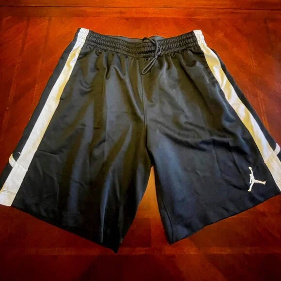 Jordan Dri-Fit men’s basketball shorts - Picture 1 of 5